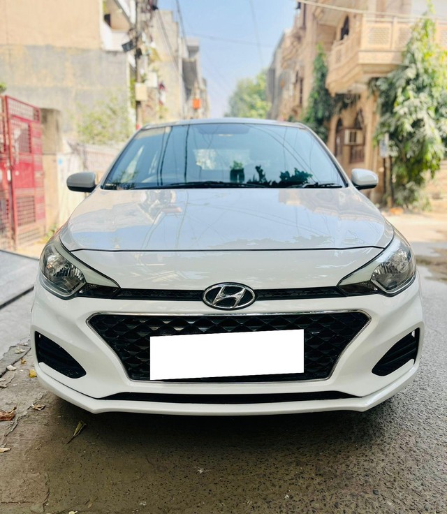 Second-hand 2020 Hyundai i20 Magna Plus BSIV for sale in New Delhi