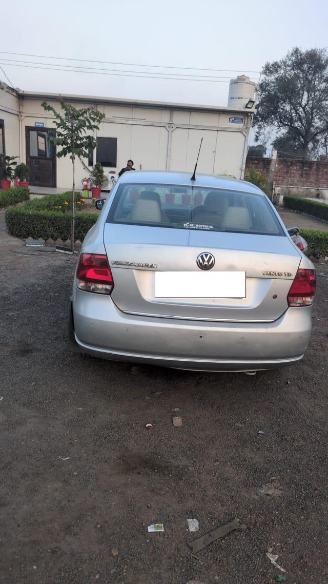 Second-hand 2012 Volkswagen Vento Diesel Highline for sale in Muzaffarnagar-1