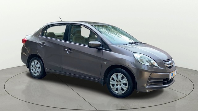 Second-hand 2014 Honda Amaze S i-Vtech for sale in Surat