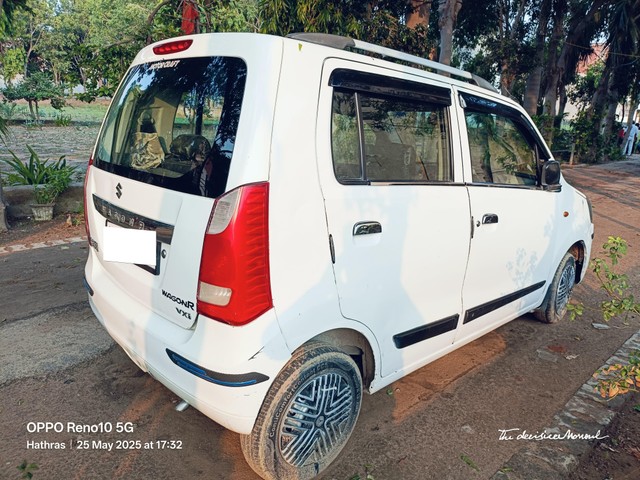 Second-hand 2015 Maruti Suzuki Wagon R LXI BS IV for sale in Hathras-1