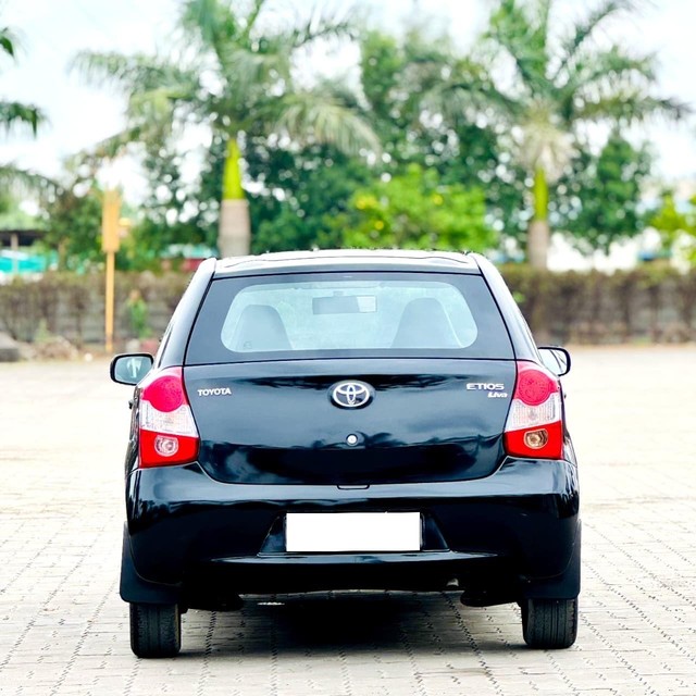 Second-hand 2011 Toyota Etios GD for sale in Surat