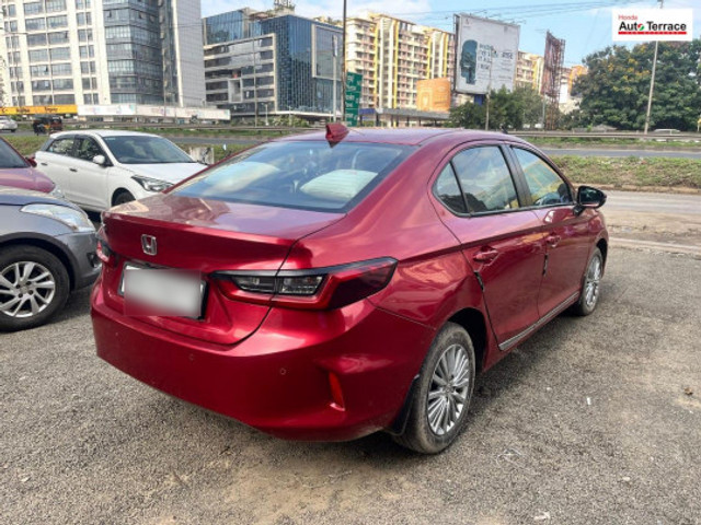 Second-hand 2021 Honda City V MT for sale in Pune-2