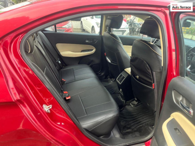 Second-hand 2021 Honda City V MT for sale in Pune-10