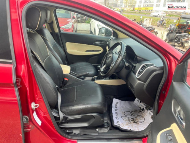 Second-hand 2021 Honda City V MT for sale in Pune-4