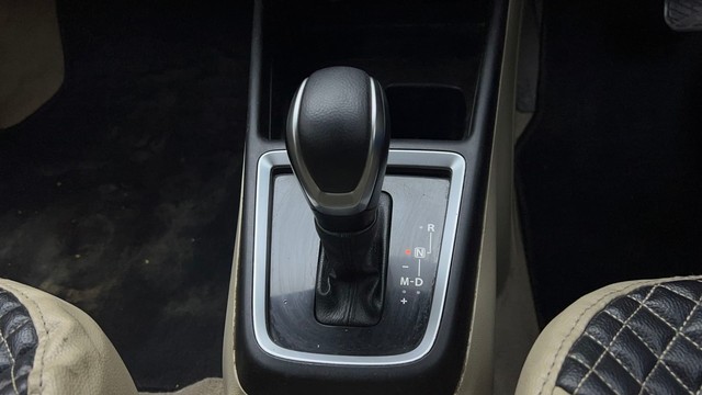 Second-hand 2020 Maruti Dzire ZXI Plus for sale in Ghaziabad-12