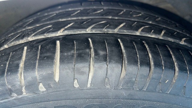 Second-hand 2020 Maruti Dzire ZXI Plus for sale in Ghaziabad-35