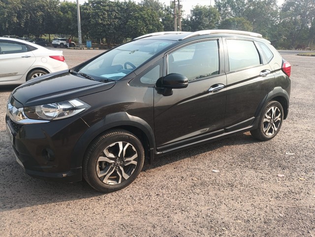Second-hand 2018 Honda WR-V i-VTEC VX for sale in Faridabad-9