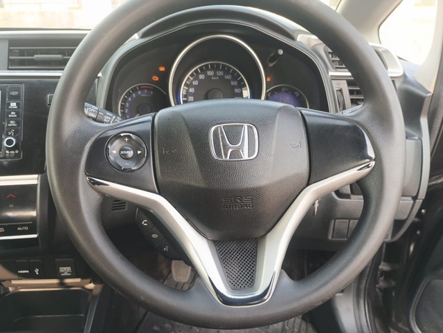 Second-hand 2018 Honda WR-V i-VTEC VX for sale in Faridabad-13