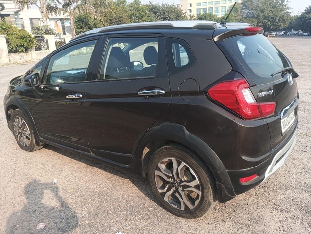 Second-hand 2018 Honda WR-V i-VTEC VX for sale in Faridabad-4