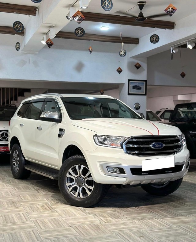 Second-hand 2019 Ford Endeavour 2.2 Titanium AT 4X2 for sale in Ludhiana