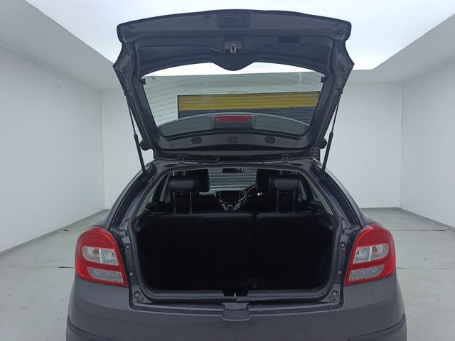 Second-hand 2018 Maruti Baleno Alpha Diesel for sale in Visakhapatnam-37