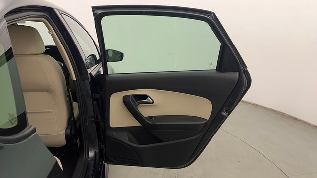 Second-hand 2022 Volkswagen Vento 1.0 TSI Highline Plus AT for sale in Chandigarh-35