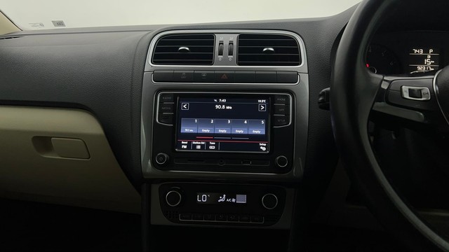 Second-hand 2022 Volkswagen Vento 1.0 TSI Highline Plus AT for sale in Chandigarh-25