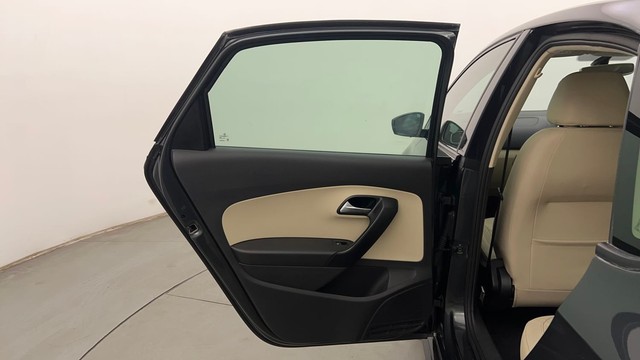 Second-hand 2022 Volkswagen Vento 1.0 TSI Highline Plus AT for sale in Chandigarh-39