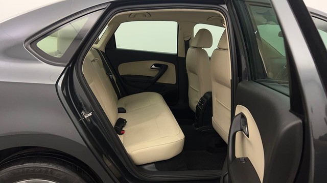 Second-hand 2022 Volkswagen Vento 1.0 TSI Highline Plus AT for sale in Chandigarh-26