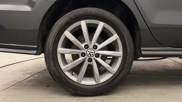 Second-hand 2022 Volkswagen Vento 1.0 TSI Highline Plus AT for sale in Chandigarh-18