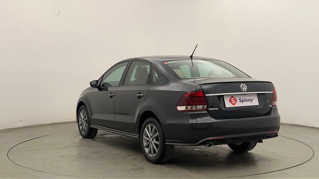 Second-hand 2022 Volkswagen Vento 1.0 TSI Highline Plus AT for sale in Chandigarh-5