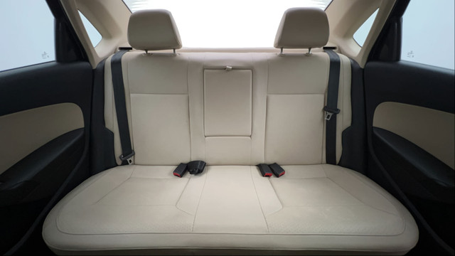 Second-hand 2022 Volkswagen Vento 1.0 TSI Highline Plus AT for sale in Chandigarh-32