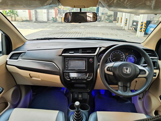 Second-hand 2018 Honda Amaze VX i-VTEC for sale in Chennai-15