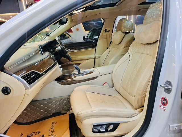 Second-hand 2017 BMW 7 Series 730Ld DPE Signature for sale in Pune-15