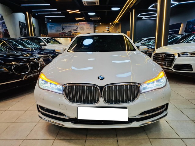Second-hand 2017 BMW 7 Series 730Ld DPE Signature for sale in Pune-3