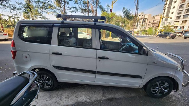 Second-hand 2014 Chevrolet Enjoy TCDi LS 7 Seater for sale in Surat-1