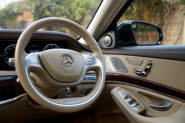 Second-hand 2016 Mercedes-Benz S-Class S400 for sale in New Delhi-27