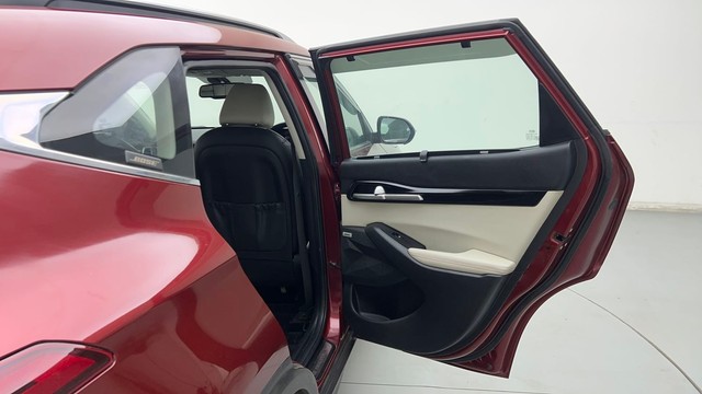 Second-hand 2019 Kia Seltos GTX Plus for sale in Ghaziabad-31