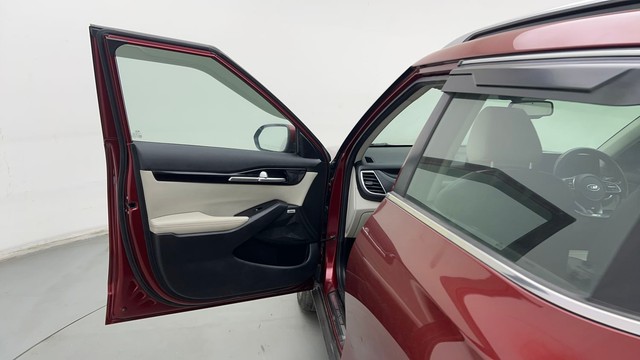 Second-hand 2019 Kia Seltos GTX Plus for sale in Ghaziabad-26