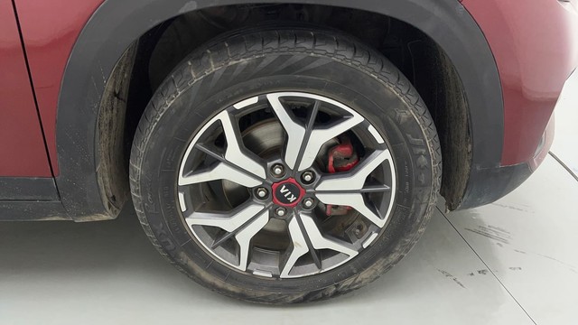 Second-hand 2019 Kia Seltos GTX Plus for sale in Ghaziabad-17