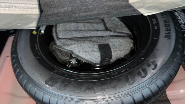 Second-hand 2019 Kia Seltos GTX Plus for sale in Ghaziabad-21