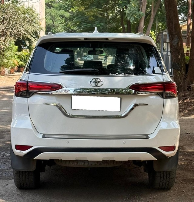 Second-hand 2017 Toyota Fortuner 2.8 2WD AT BSIV for sale in Nashik