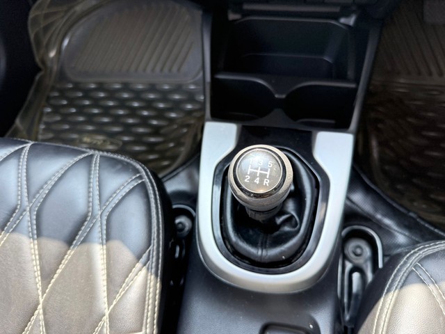 Second-hand 2017 Honda WR-V i-VTEC VX for sale in Thane-14