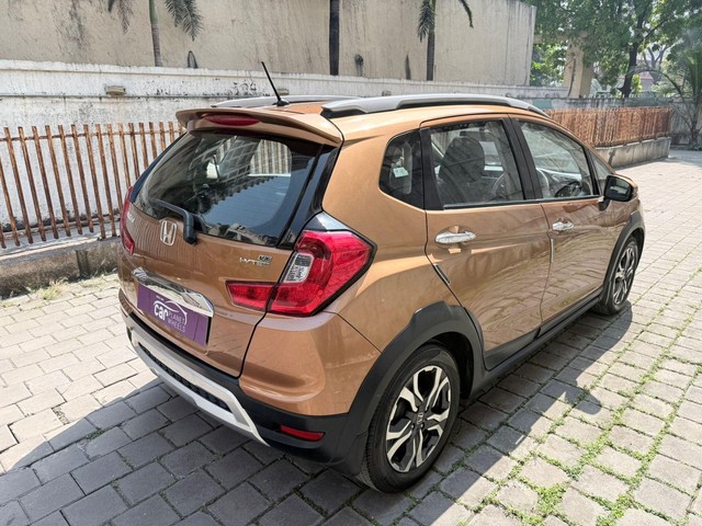 Second-hand 2017 Honda WR-V i-VTEC VX for sale in Thane-9