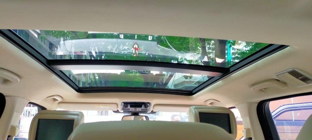 Second-hand 2014 Land Rover Range Rover 3.0 Diesel LWB Vogue SE BSIV for sale in Thane-2