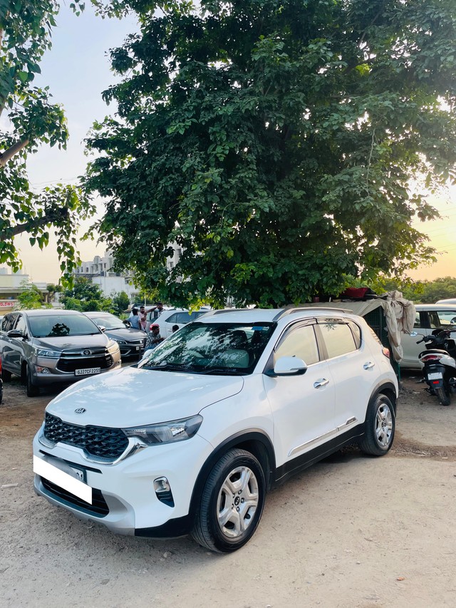 Kia Sonet HTK Plus Diesel BSVI Second-hand 2021 Kia Sonet HTK Plus Diesel BSVI for sale in Ahmedabad-16