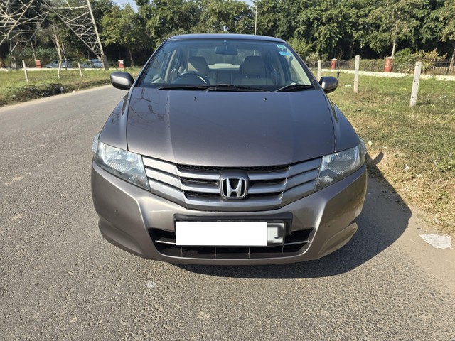 Second-hand 2011 Honda City 1.5 S MT for sale in Chandigarh-5