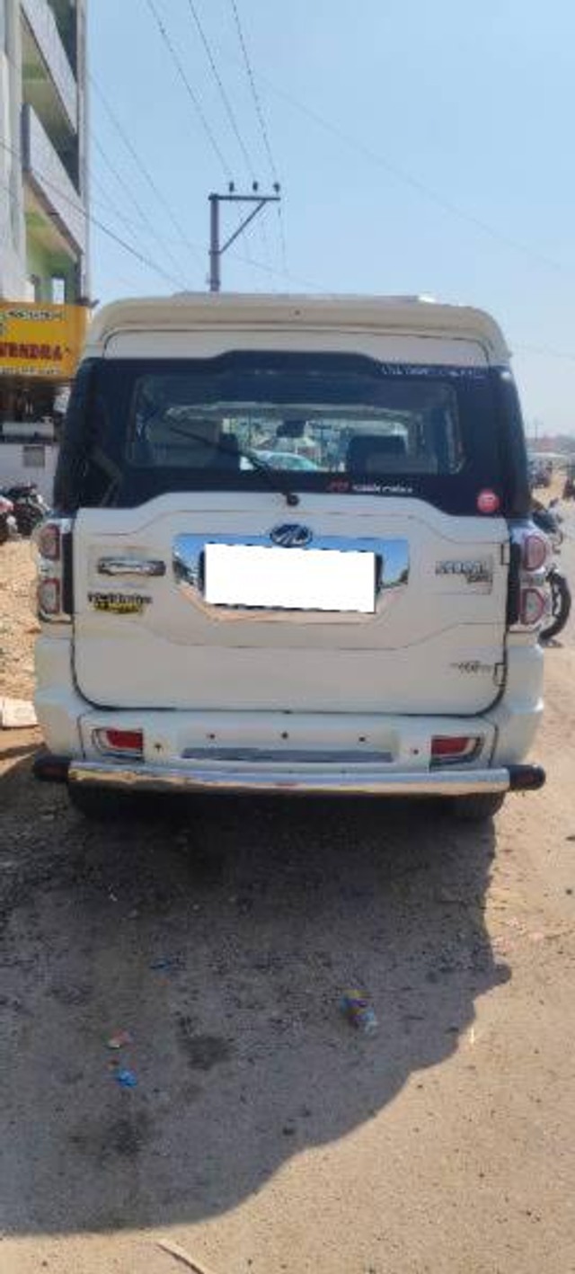Second-hand 2015 Mahindra Scorpio S10 7 Seater 2WD for sale in Hyderabad-1