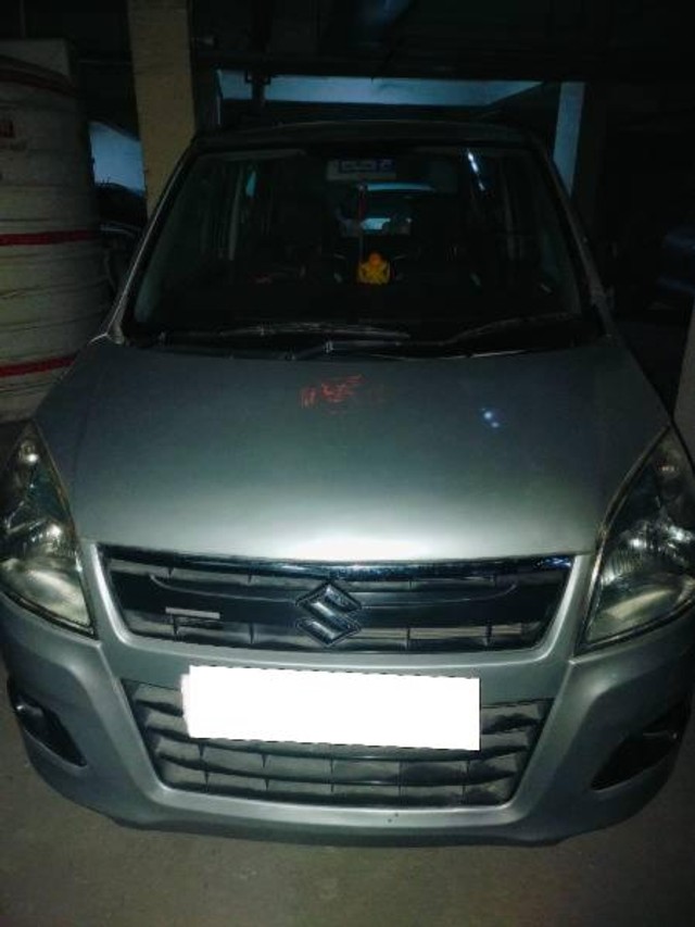 Second-hand 2014 Maruti Wagon R LXI BS IV for sale in Noida-1