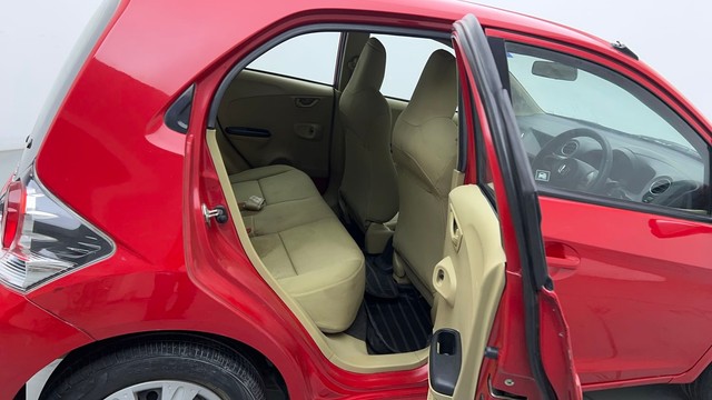 Second-hand 2016 Honda Brio S MT for sale in Sonipat-28