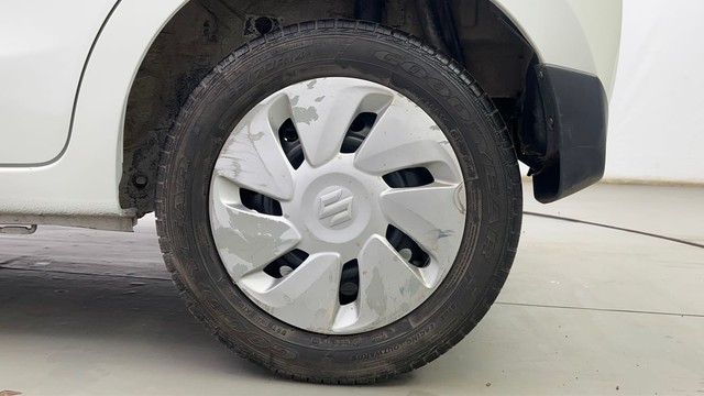 Second-hand 2016 Maruti Celerio VXI for sale in Kolkata-19