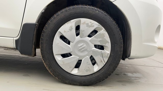 Second-hand 2016 Maruti Celerio VXI for sale in Kolkata-17