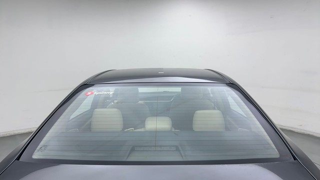 Second-hand 2018 Toyota Corolla Altis Petrol LE for sale in Gurgaon-34