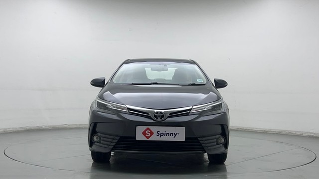 Second-hand 2018 Toyota Corolla Altis Petrol LE for sale in Gurgaon-7