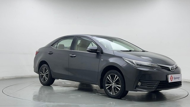 Second-hand 2018 Toyota Corolla Altis Petrol LE for sale in Gurgaon-1