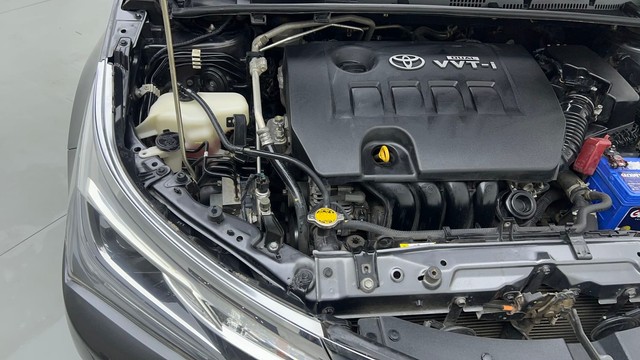 Second-hand 2018 Toyota Corolla Altis Petrol LE for sale in Gurgaon-30