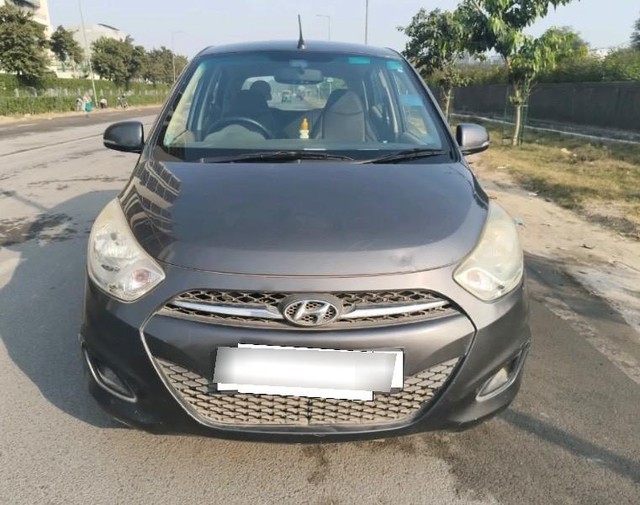 Second-hand 2011 Hyundai i10 Magna for sale in Noida-6