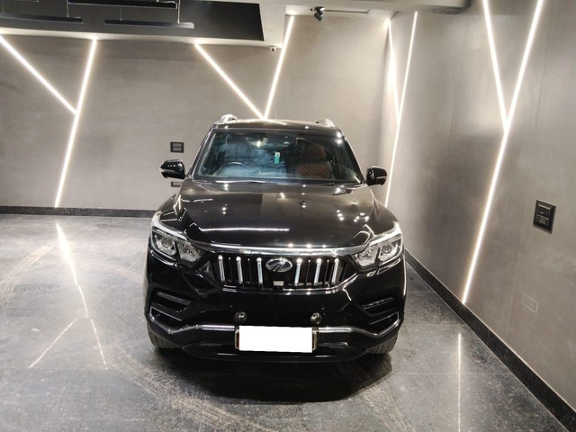 Second-hand 2019 Mahindra Alturas G4 4X4 AT BSIV for sale in New Delhi-3