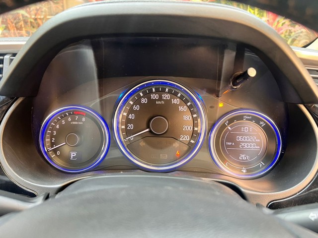 Second-hand 2015 Honda City i VTEC CVT VX for sale in Mumbai-13