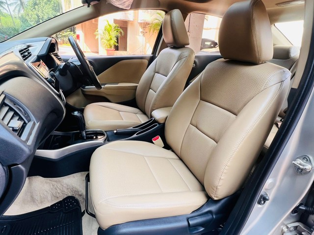 Second-hand 2015 Honda City i VTEC CVT VX for sale in Mumbai-7